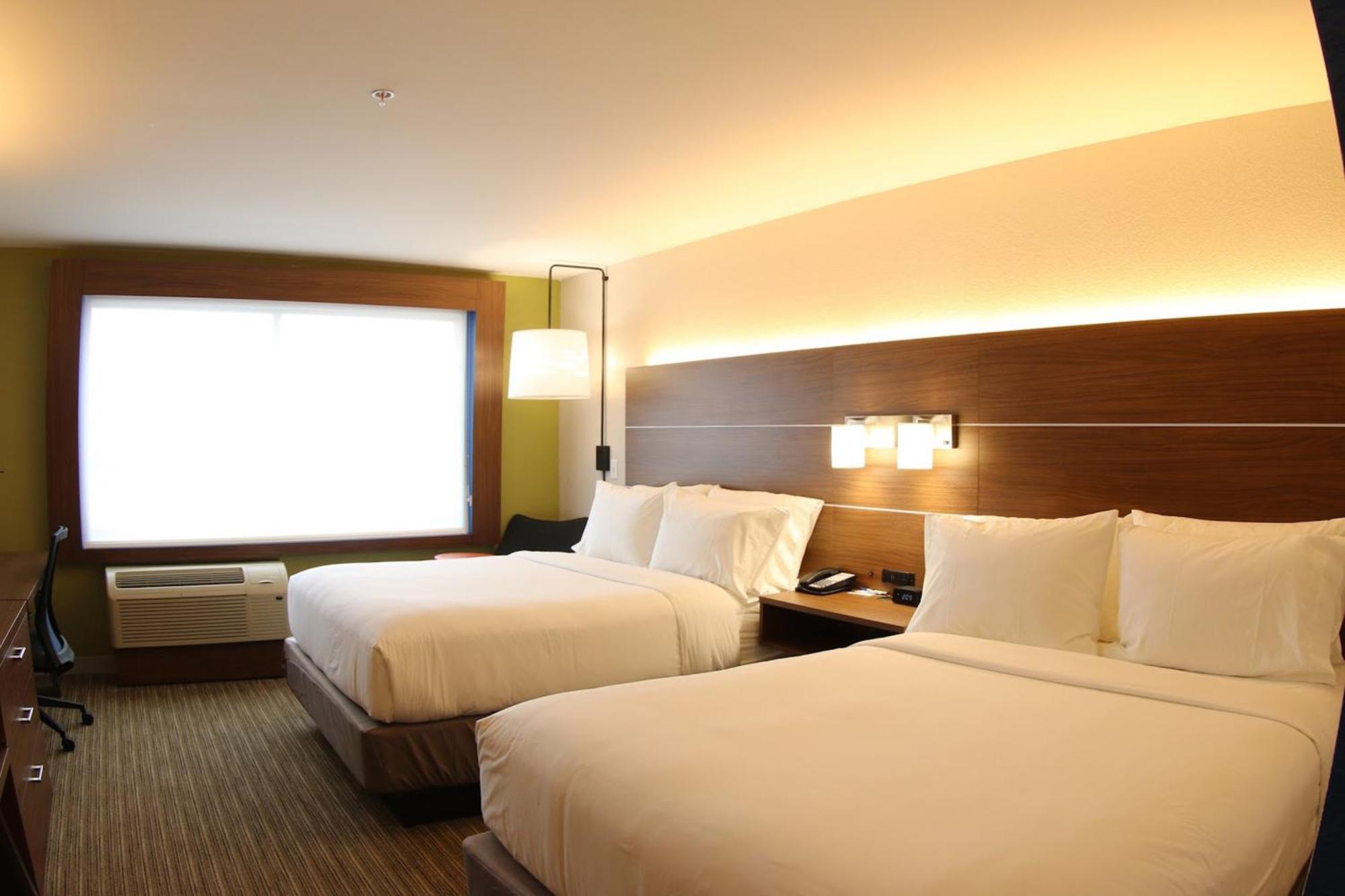 Holiday Inn Express & Suites - Detroit Northwest - Livonia By Ihg Dış mekan fotoğraf
